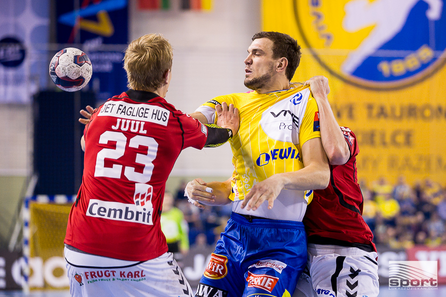 Liga Mistrzów Piłkarzy Ręcznych , mecz Vive Tauron Kielce - Aalborg Handball 33:26 (18:15)